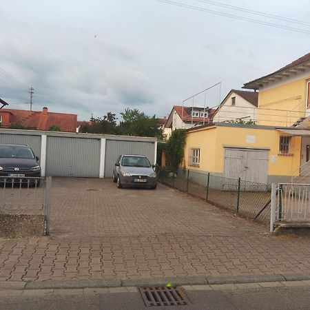 Ajko Homes - Design Apartment - Parkplatz - Balkon - Netflix - 6 Pers Walldorf  Exterior foto