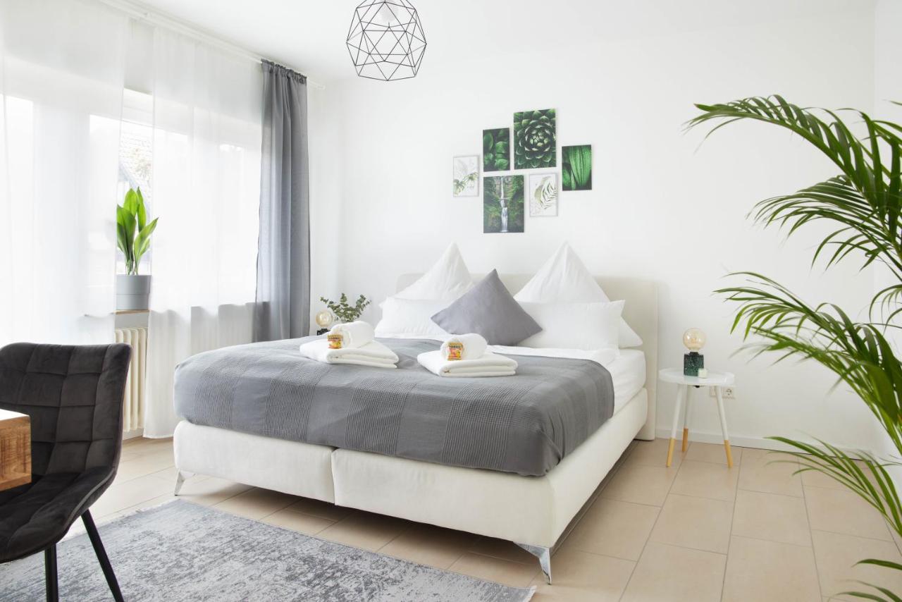 Ajko Homes - Design Apartment - Parkplatz - Balkon - Netflix - 6 Pers Walldorf  Exterior foto